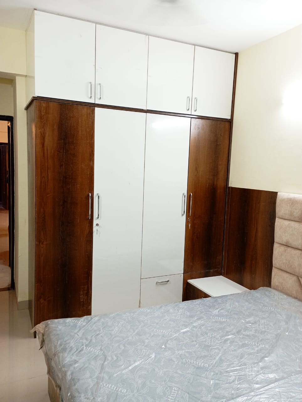 Roshan Enterprises Modular Kitchen Showcase