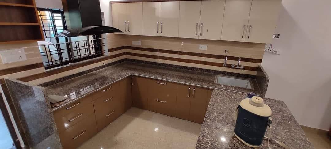 Roshan Enterprises Modular Kitchen Showcase