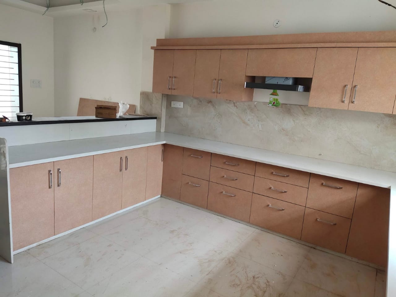 Roshan Enterprises Modular Kitchen Showcase