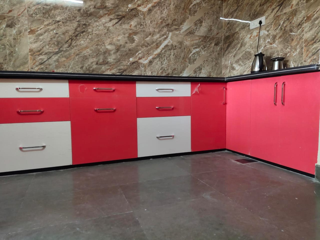 Roshan Enterprises Modular Kitchen Showcase