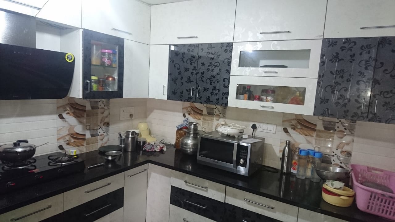 Roshan Enterprises Modular Kitchen Showcase