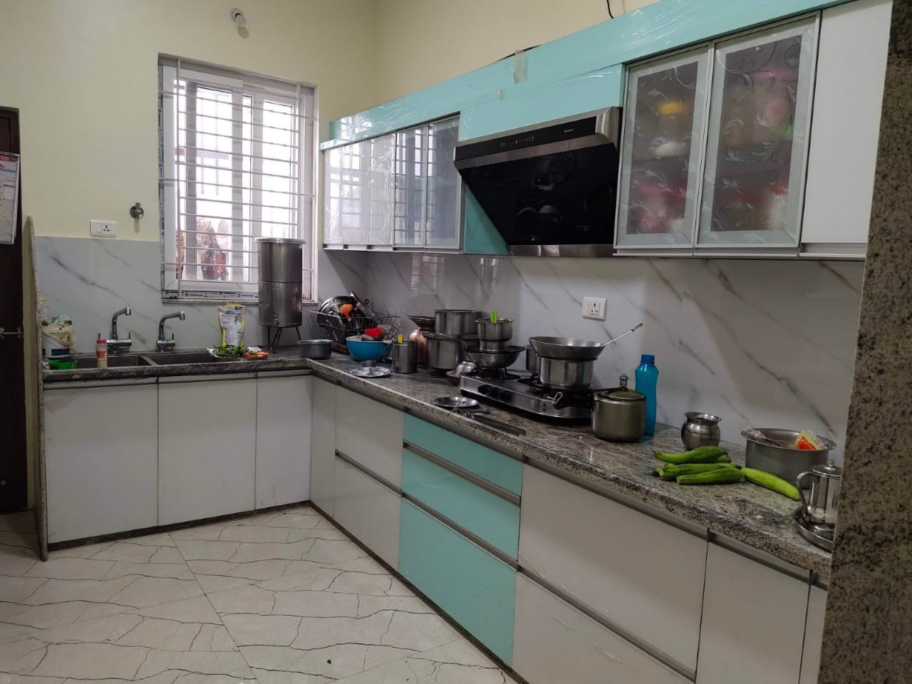 Roshan Enterprises Modular Kitchen Showcase