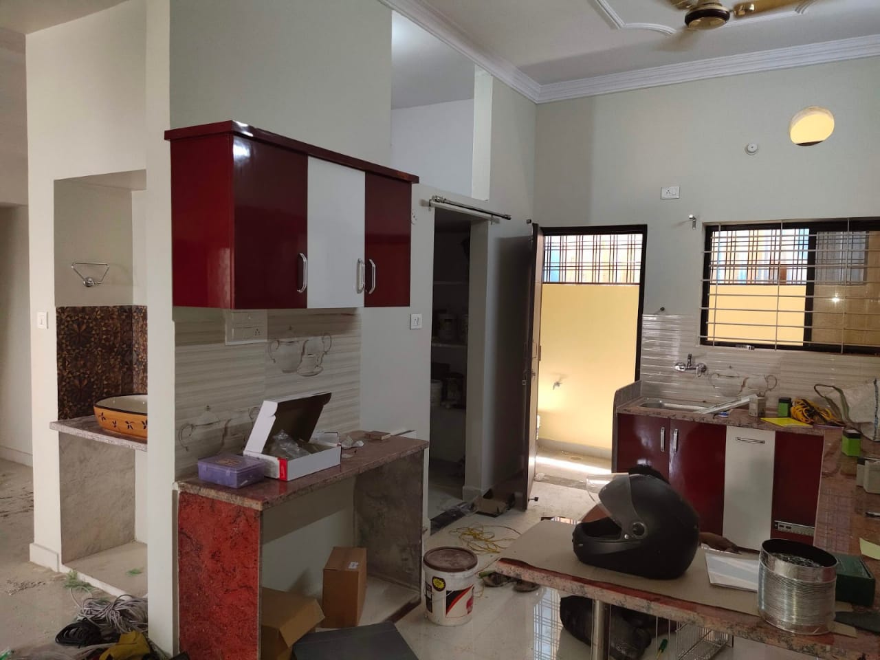 Roshan Enterprises Modular Kitchen Showcase
