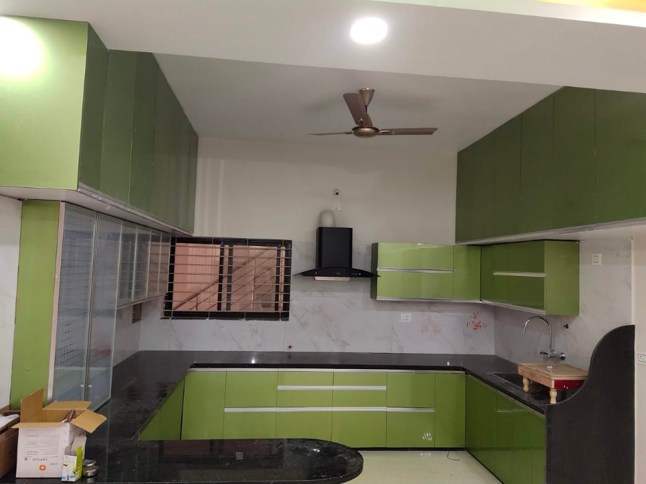 Roshan Enterprises Modular Kitchen Showcase