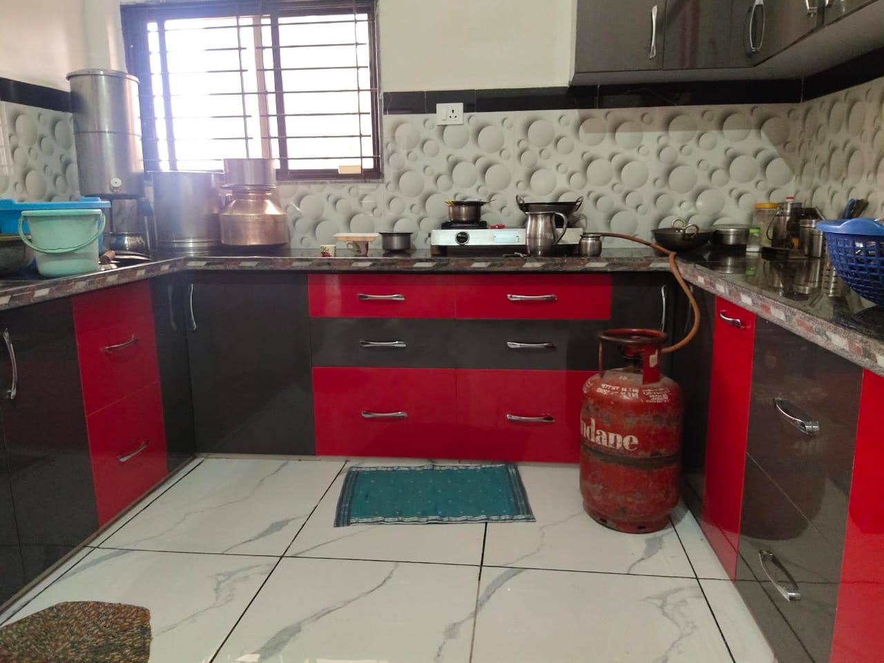Roshan Enterprises Modular Kitchen Showcase