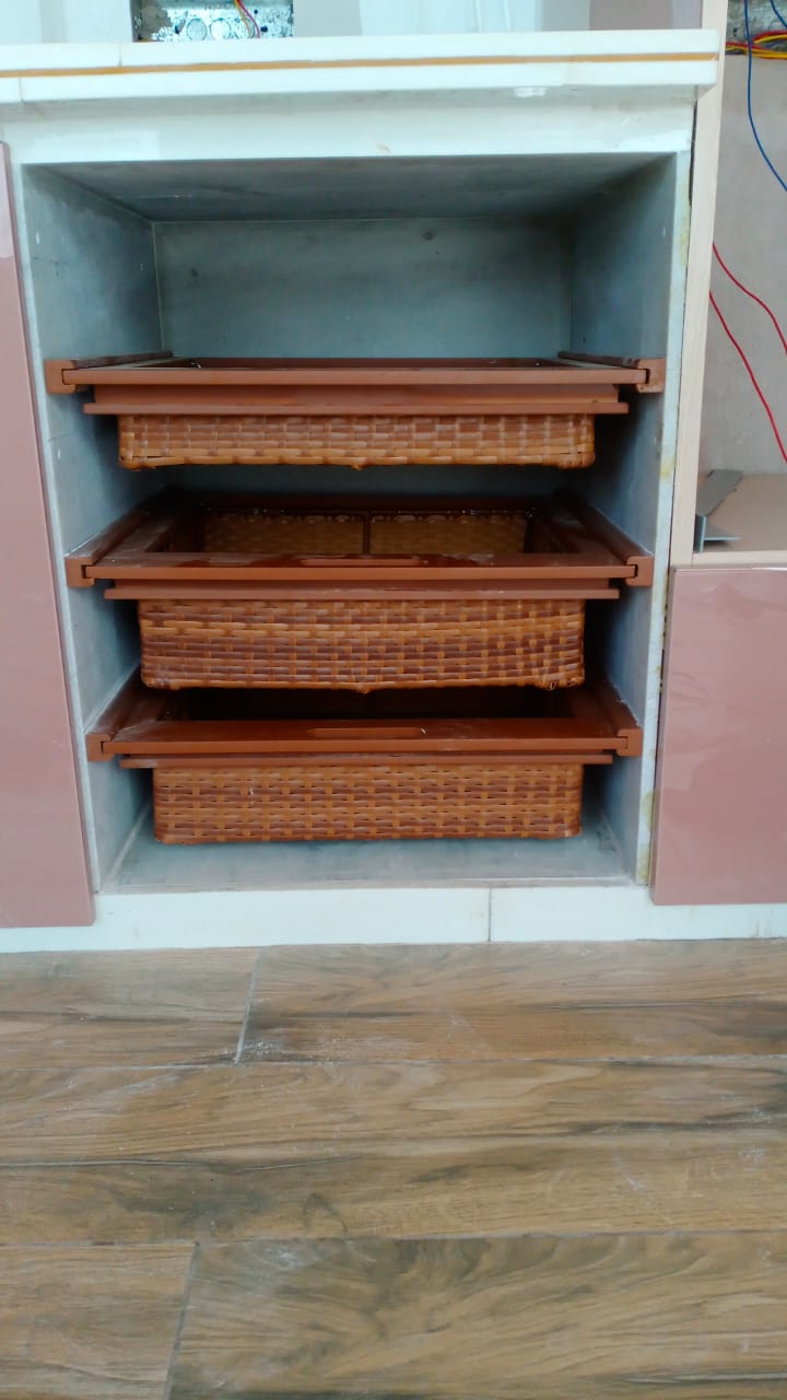 Roshan Enterprises Modular Kitchen Showcase