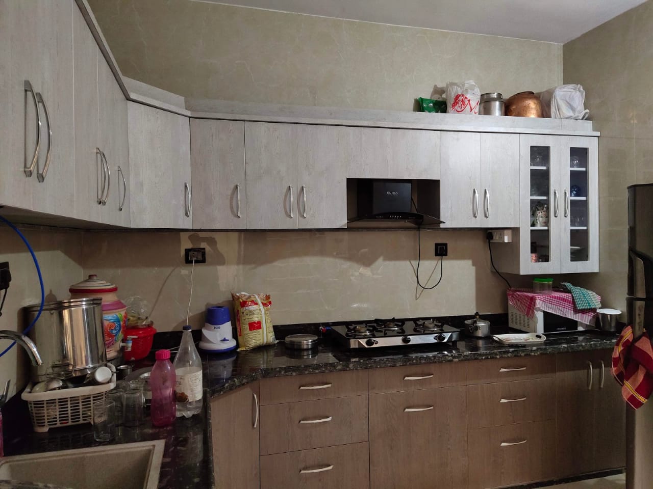 Roshan Enterprises Modular Kitchen Showcase