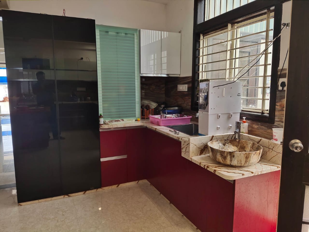 Roshan Enterprises Modular Kitchen Showcase
