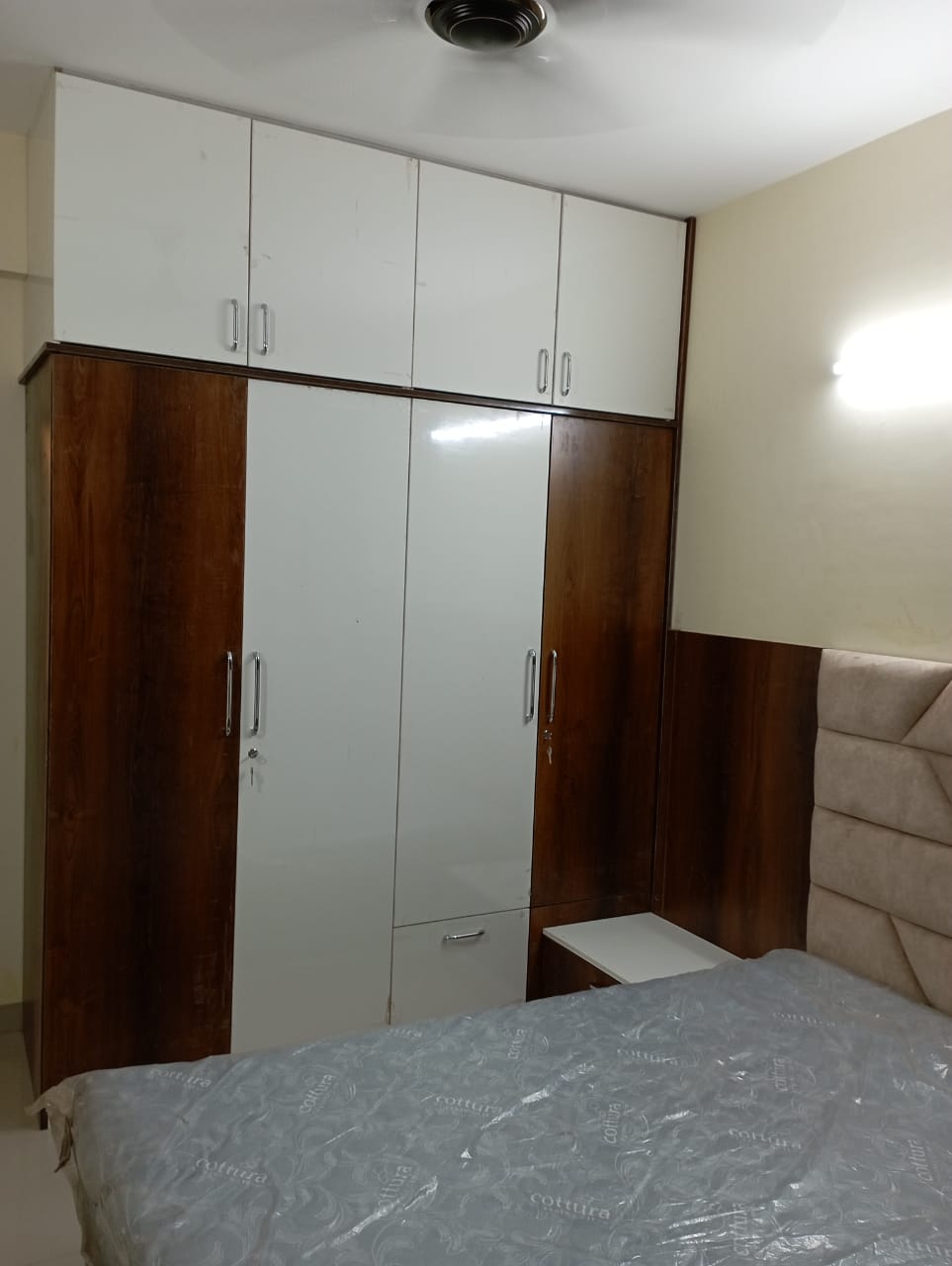 Roshan Enterprises Modular Kitchen Showcase