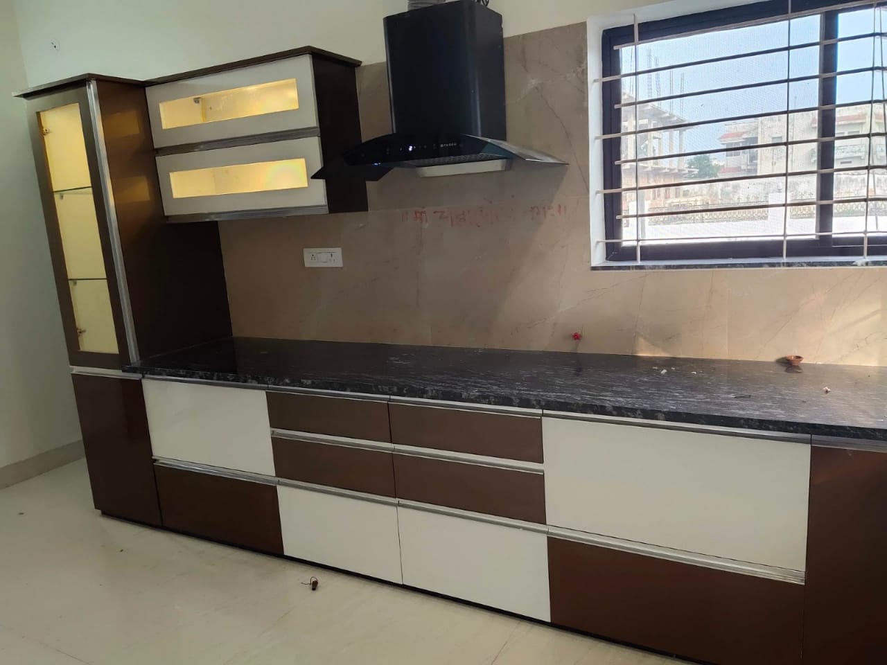 Roshan Enterprises Modular Kitchen Showcase