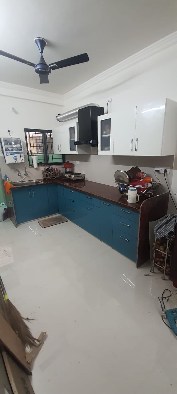 Roshan Enterprises Modular Kitchen Showcase