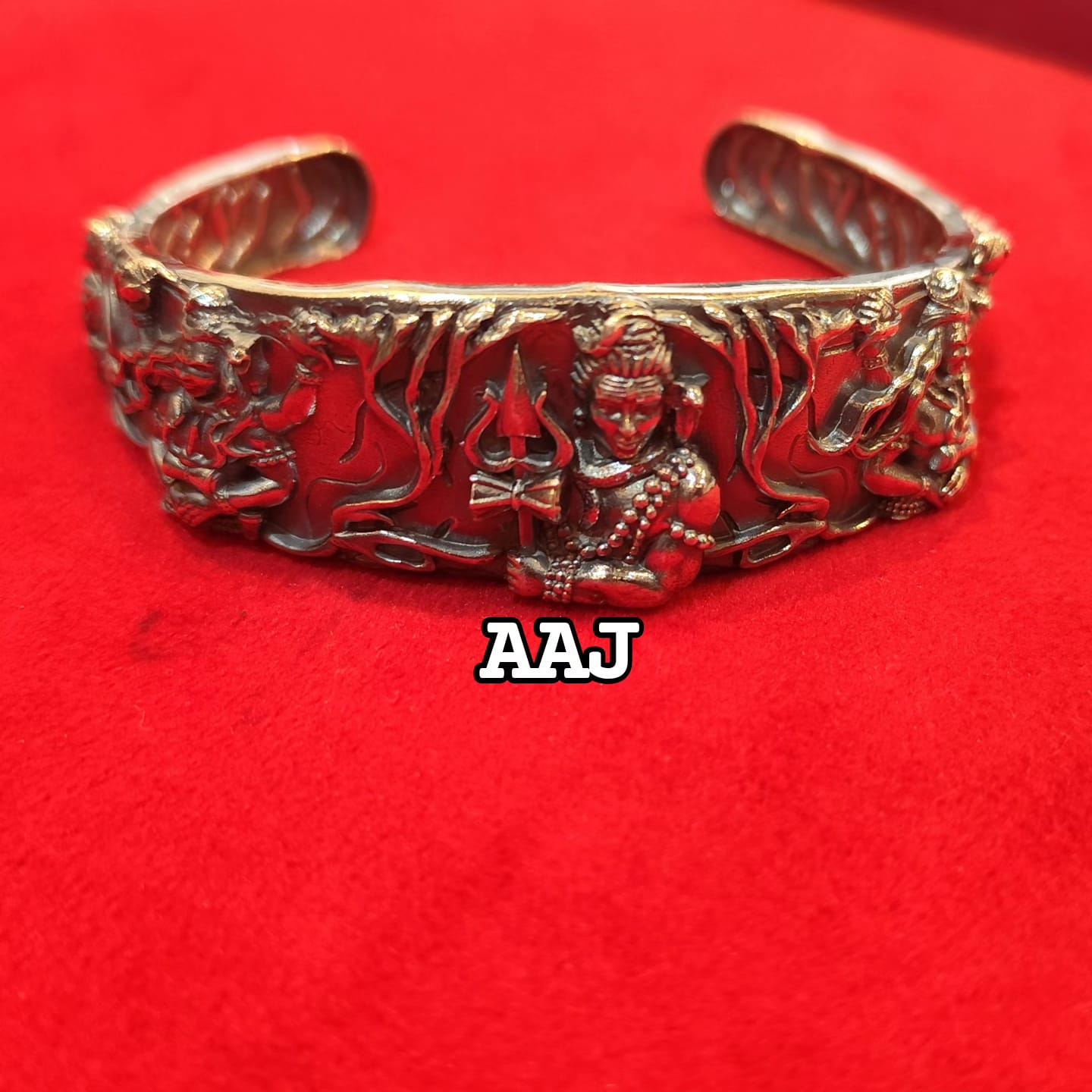 ANSHU ALANKAR JEWELLERS Gallery Item