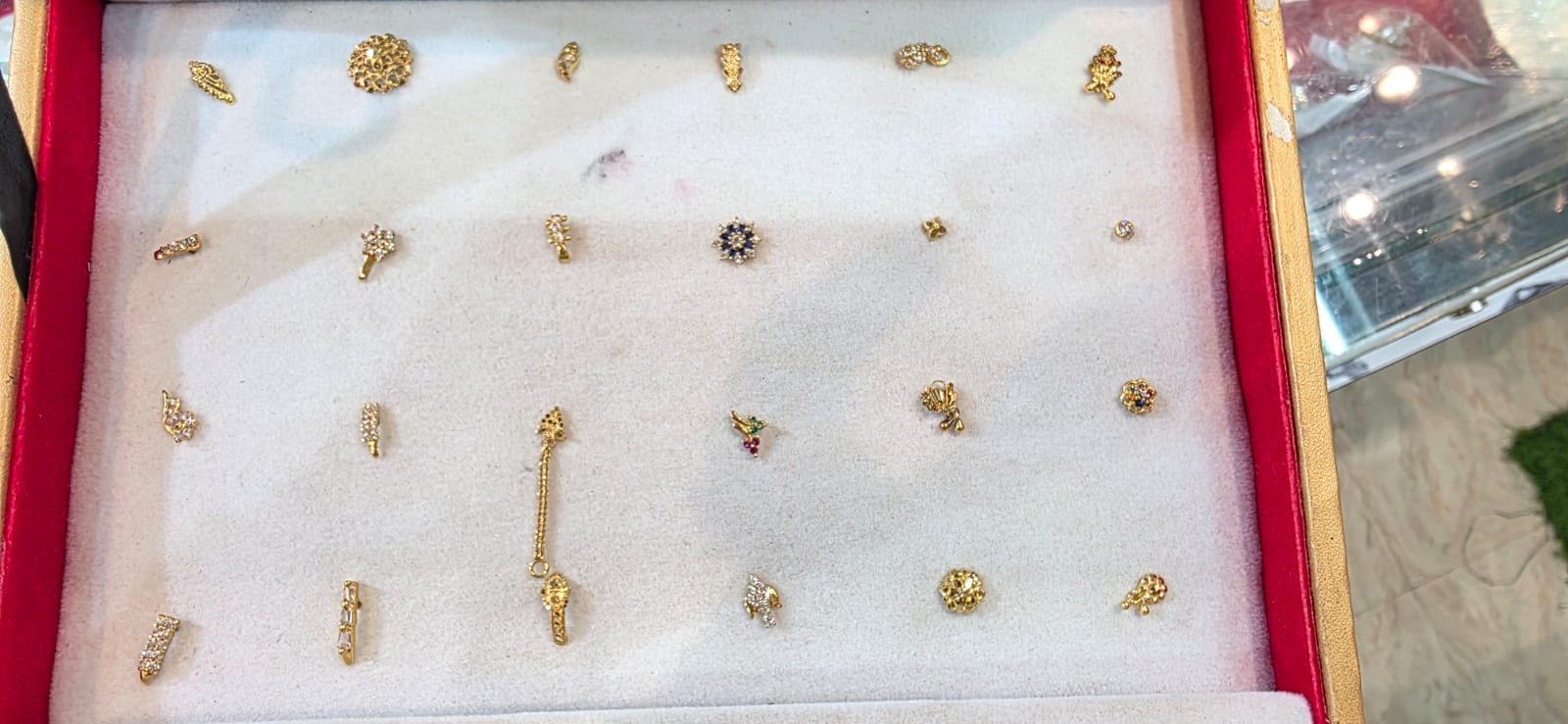 ANSHU ALANKAR JEWELLERS Gallery Item