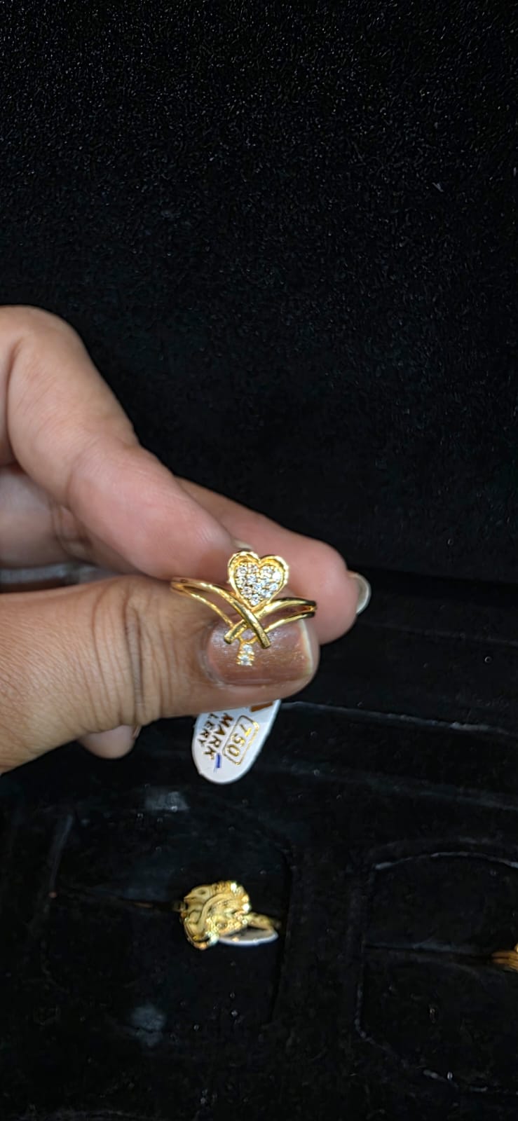 ANSHU ALANKAR JEWELLERS Gallery Item