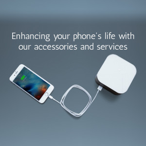 Wireless charger and smartphone with charging cable