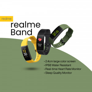 Realme Band fitness tracker in yellow, black, and olive green colors