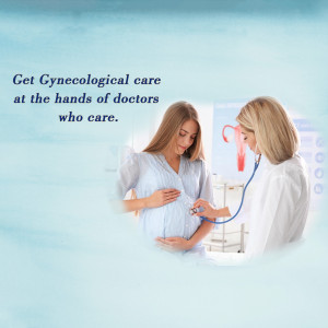 Doctor examining a pregnant patient with a stethoscope