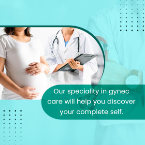 Doctor consulting with a pregnant woman