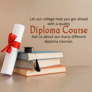 Image of a diploma roll, graduation cap, and books promoting a college diploma course.