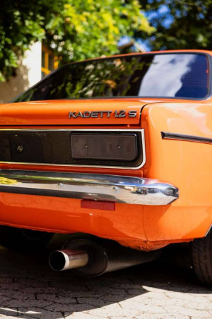 Close-up of the rear of a classic orange Kadett 1.2 S car