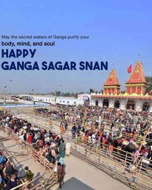 Crowd of devotees at Ganga Sagar during Snan
