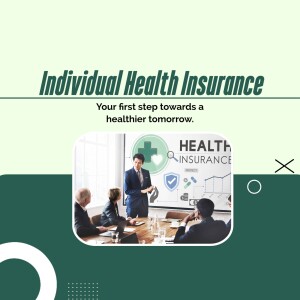 Image depicting a health insurance consultation with professionals.